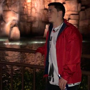 Meet your Posher, Brandon